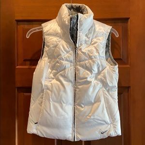 Reversible Nike Vest (white/silver)